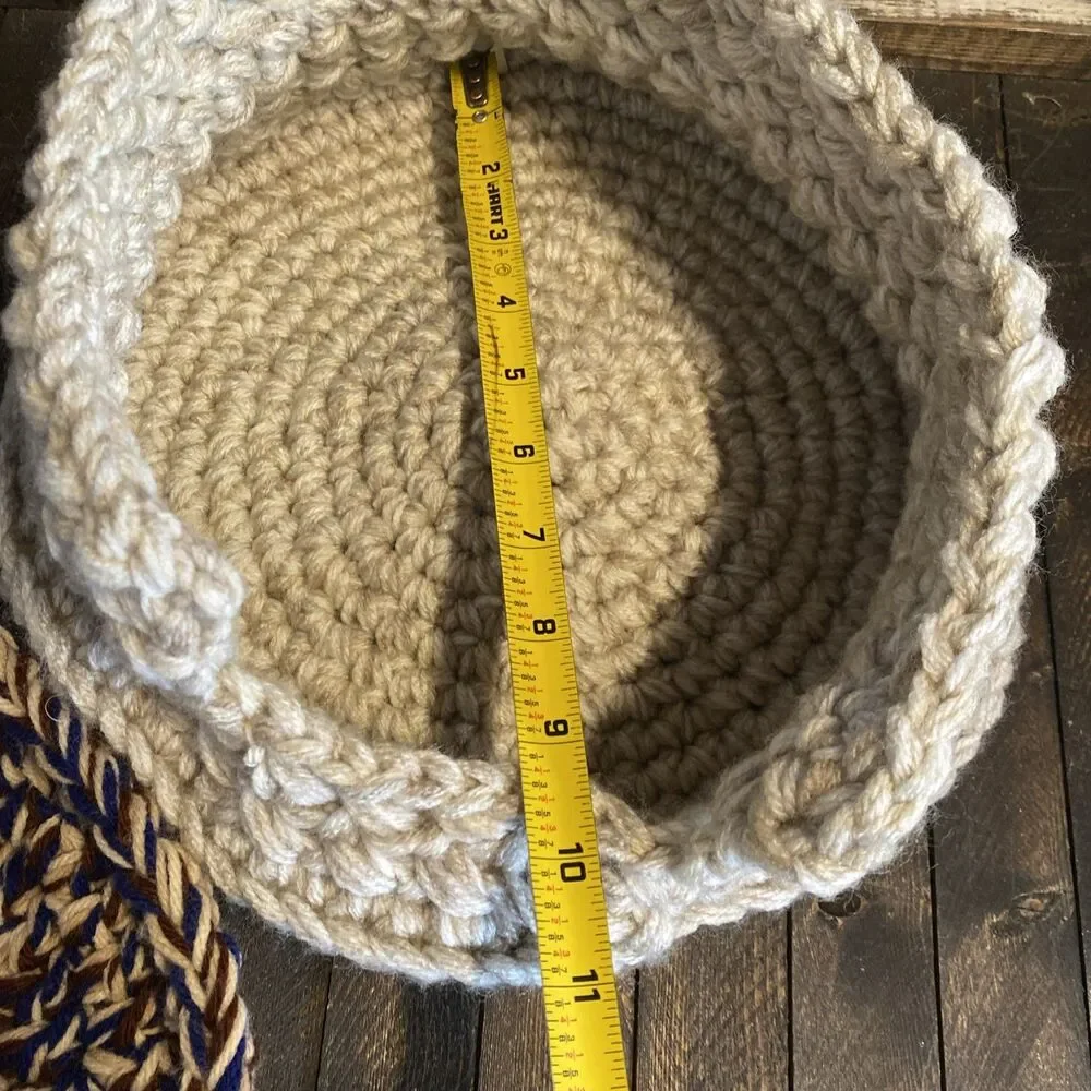 Small Handmade Crochet Round Cat Dog Bed Warm Snuggle Padded Beige